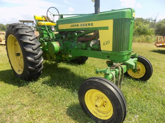 John Deere 620, WFE, Gas, 3Pth, S/N: 620-0031