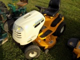 Cub Cadet LT1042 Lawn Tractor w/42'' Deck, Hydro, Low Hrs (waterville)