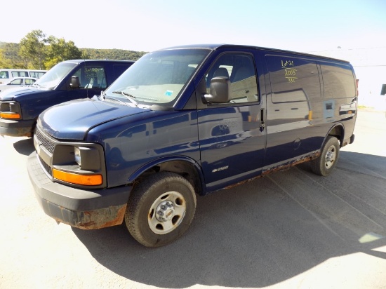 2003 Chevrolet Express Cargo Van, 6.0L V8 Gas Eng, Auto, Blue, 33,624 Mi, V