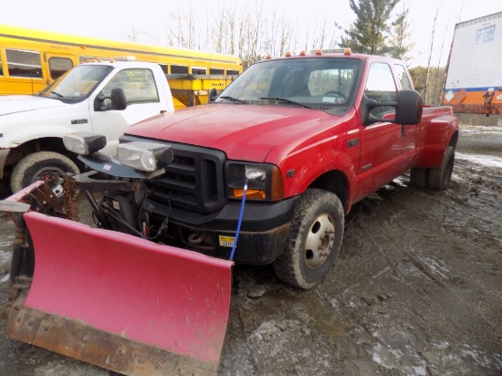 2006 Ford F350 Red, Dual Wheels, Dsl Eng., Automatic, 4WD, Western 8'6'' V