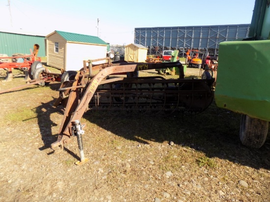 JD 894 Side Discharge Rake (was lot 1974)