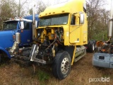 1999 Freightliner FLD T/A Tractor w/ 48'' Sleeper, 40K Rears, Rolling Chass