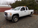 2011 Chevrolet 2500, Extra Cab, White, 6.0, V8 Auto Trans., 4x4, 74,333 Mi.