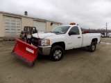 2012 Chevrolet 2500, Reg. Cab, White, 6.0, V8 Auto Trans., 4x4 w/ Boss 8' 2