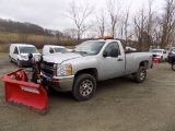 2012 Chevrolet 2500, Reg. Cab, Silver, 4x4 w/ Boss 8'2'' Power-V Snow Plow,