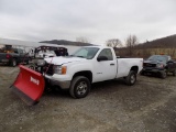 2012 GMC 2500, Reg. Cab, White,  6.0 V8 Auto Trans., 4x4 w/ Boss 8'2'' Powe