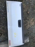 GMC Sierra Full Size (2500) Tailgate (WHITE) (ALL TAILGATES ARE USED & MAY