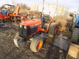 Kubota B7500 Compact Tractor, 4WD, Hydro, 413 Hours, 540 PTO, 3 Suitcase We