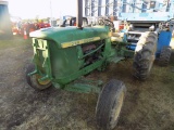 JD 2010 Tractor, Gas (3884)