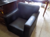 Black Leather Like Uph Arm Chair / Sitting Chair