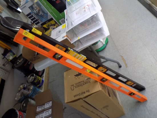 (2) 4' Levels: (1) Orange and (1) Black