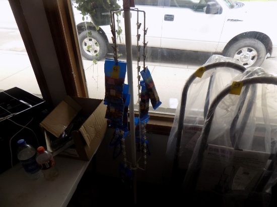 Peanut Display Rack w/Peanuts