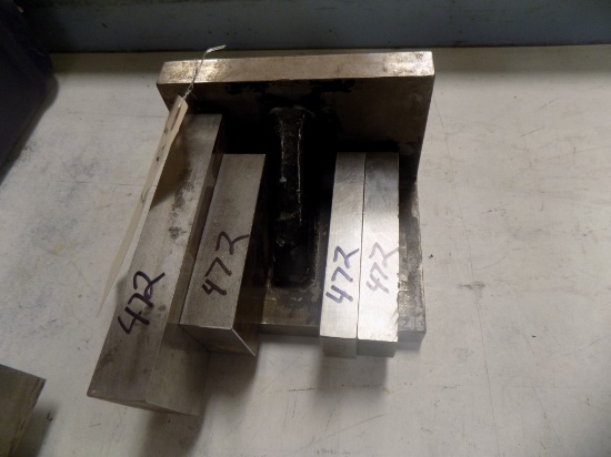 6'' Angle Plate and (4) Small Parallels