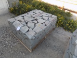 Gauged Colonial Wall Stone, 1 1/2'' x Random Sizes - Sold by Pallet