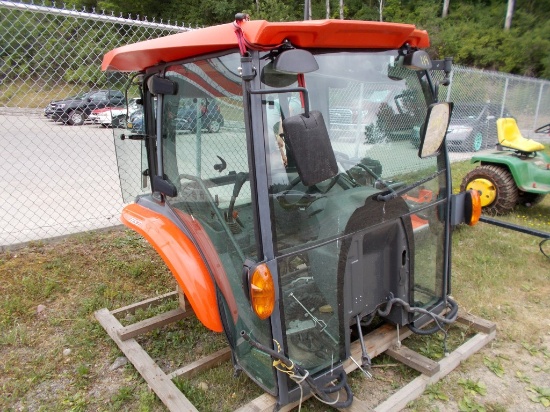 Kubota Grand L Series Tractor Cab