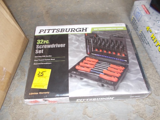 New Pittsburgh 32-Pc. Screwdriver Set, In Case