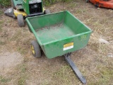 JD 7 Lawn Cart, 32'' x 36'' Capacity