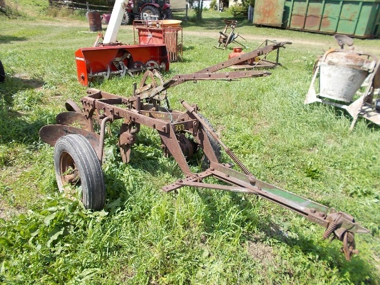 JD 2x Hand Operated Trailer Plow w/ Coulters, Trip BEam, Good Orig. Cond.
