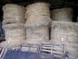 (43) Round Bales - Last Years Hay - Been Stored Inside (43x Bid Price)