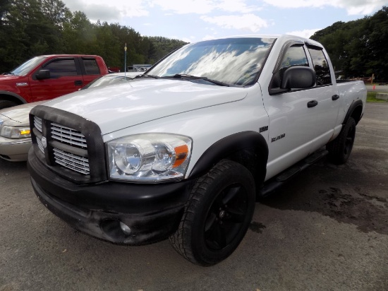 '08 Dodge Ram, Big Horn 4x4, 5.7 Hemi, Ext Cab, White, 167,238 Miles, VIN#: