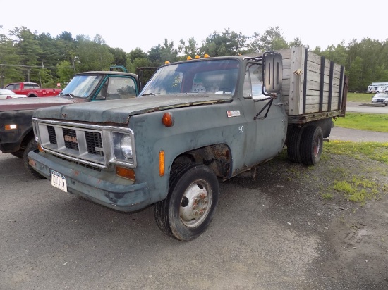 '74 GMC 3500 Stake Body, 3-Speed Manual, 350 V8, 89,877 Miles, Green, VIN#: