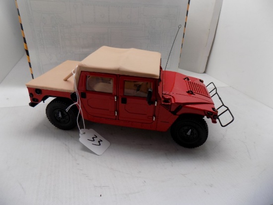 Thunder Trac 1:18 Scale Hummer ''Pickup Style'' with Cloth Top, Highly Deta