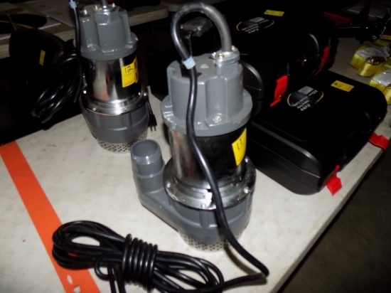 (1) New Mustang MP 4800 2'' Submersible Pumps