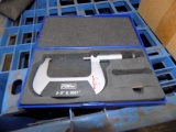Fowler 2-3'' Micrometer in a Plastic Case