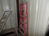 Louisville 6' Fiberglasss Step Ladder, Red