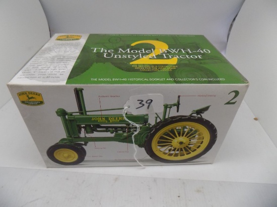 John Deere ''The Model BH-40'' Unstyled Tractor in 1/16 Scale by Ertl, Seco