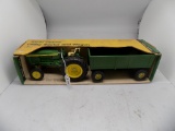 John Deere Utility Tractor and Wagon Set in 1/16 Scale by Ertl, #518