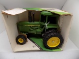 JD Sound Guard Tractor.  No Model. In 1/16 Scale by Ertl.  #5507