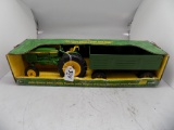 JD 2440 Utility Tractor w/ Wagon by Ertl  #15164