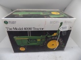 Precision Classics #5 ''The Model 4000'' Tractor in 1/16 Scale by Ertl, 199