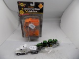 1/64 Scale JD Equipment Hauling Set & Sunoco 2002 Construction Vehicles Toy