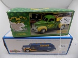 1/25 Scale JD Dealership 1947 Studebaker Pickup Truck & 1941 International