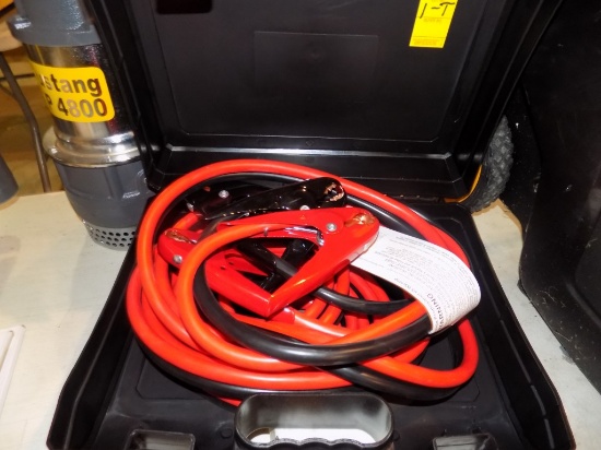 Set of New 25Ft. 800 Amp Extra HD Jumper/Booster Cable