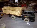 Louis Marx and Co Tin Dump Truck ''Powerhouse'' Missing 1 Rear Wheel