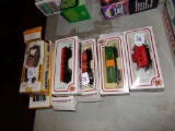 Group Of (5) H.O. Scale Train Cars By Bachman, And A Electric Train Power P
