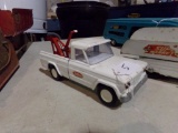 Tonka Jeep Tow Truck, Older Tin Toy, 9 1/2'' Long