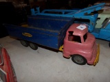 Wyandotte Tin and Plastic Dump Truck, Some Damage To Top Of Plastic Cab, 19