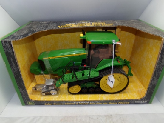 Collector Edition JD 8520T 2 Piece Set, Die-Cast Metal, 1:16 Scale and 1:64