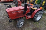 IH 234 4WD Compact Tractor, 687 Hours, (7130)