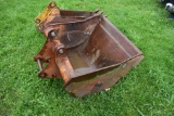 32'' Excavator Bucket  (7425)