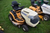 Cub Cadet GT2592 Lawn Tractor w/42'' Deck, Hydro  (5829)