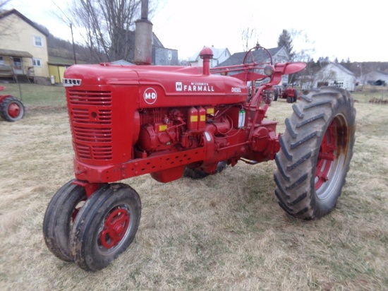 IH McCormick-Farmall M-D, Diesel, Narrow Front, PTO, No Hydraulics, Serial#