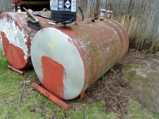 Round 300 Gallon Diesel Tank on Skid with Hand Pump