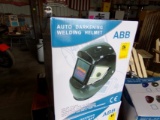 New Auto Darkening Welding Helmet