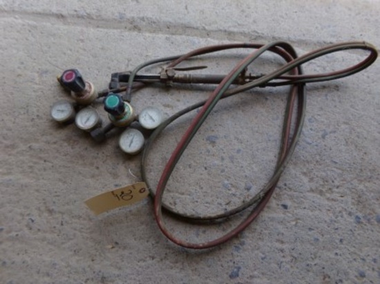 Oxy Acetylene Hoses and Torch w/ Gauges, No Cart, No Tanks