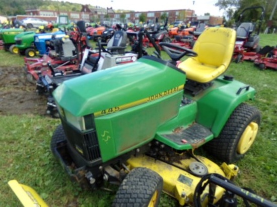 JD 445 Lawn Tractor w/ 54'' Deck,  S/N 061842- SEAT DAMAGED (5172)